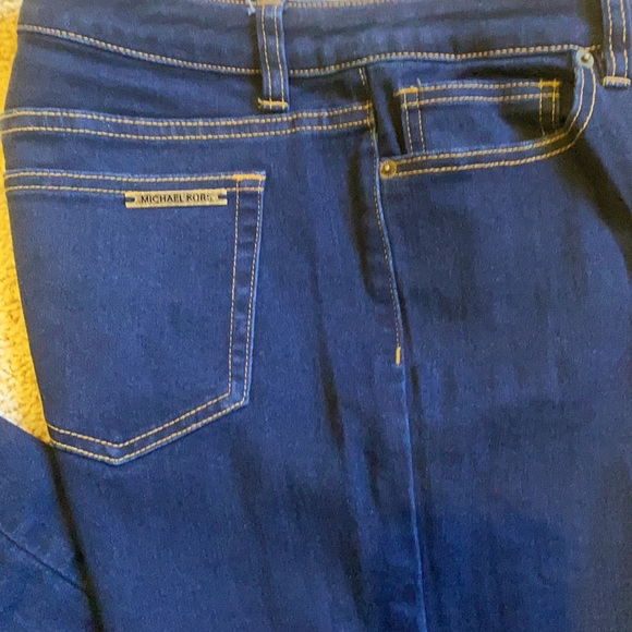 MICHAEL KORS women’s jeans. SKINNY. SIZE 8. Dark. Dressy. - Picture 6 of 10